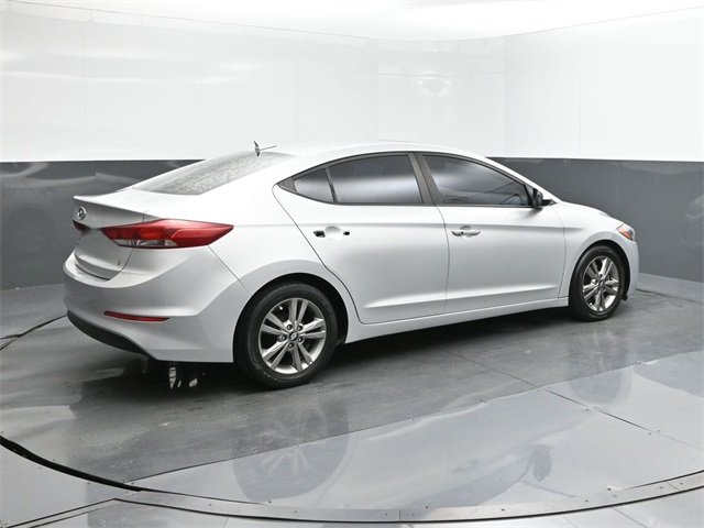 2017 Hyundai Elantra Value Edition photo 9