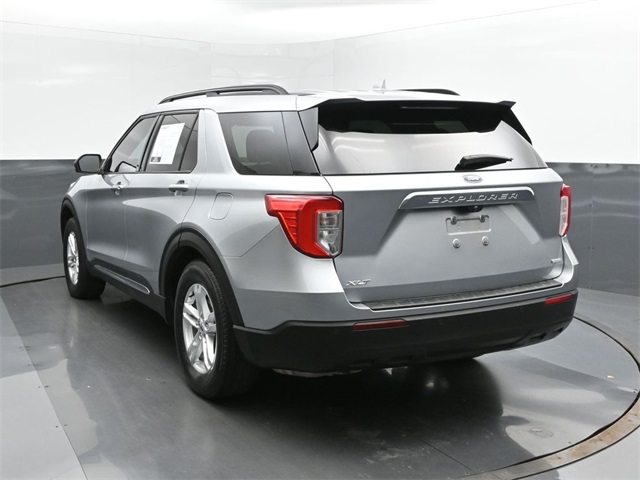 2020 Ford Explorer XLT photo 9