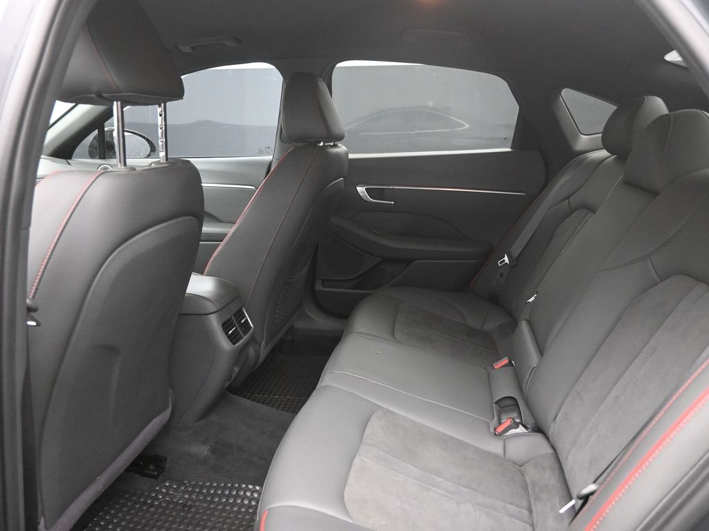 2021 Hyundai Sonata SEL Plus photo 10