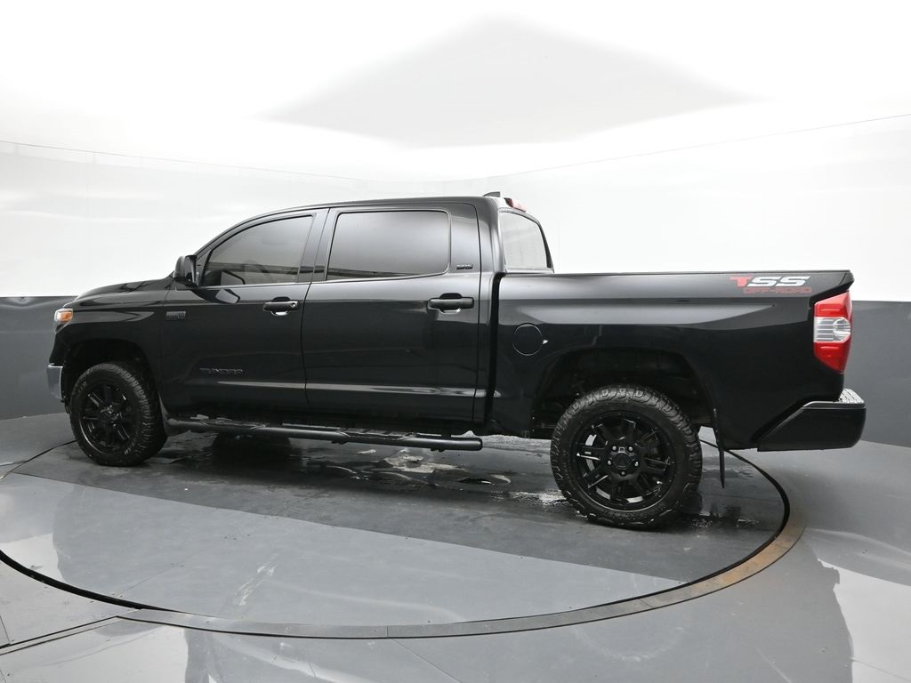 2021 Toyota Tundra SR5 photo 2