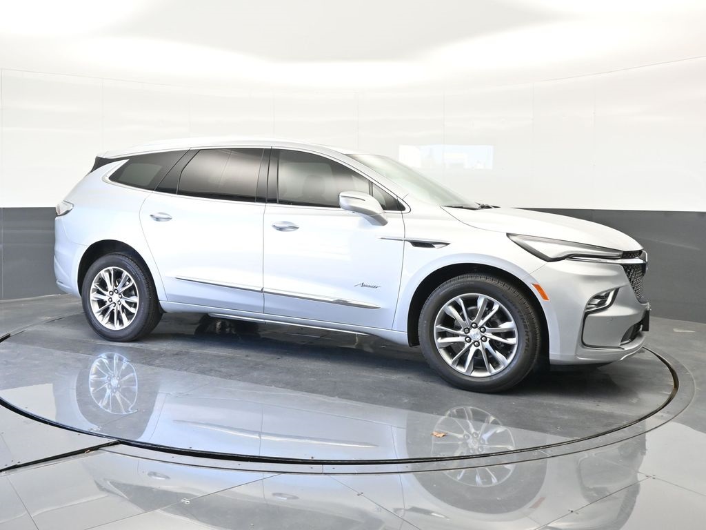 2022 Buick Enclave Avenir photo 4