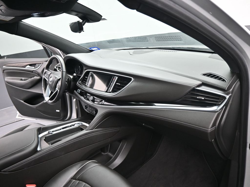 2022 Buick Enclave Avenir photo 10