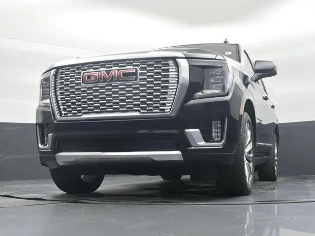 2022 GMC Yukon Denali photo 6