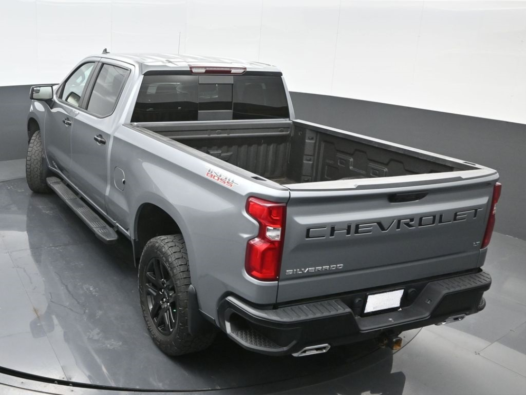 2024 Chevrolet Silverado 1500 LT Trail Boss photo 3