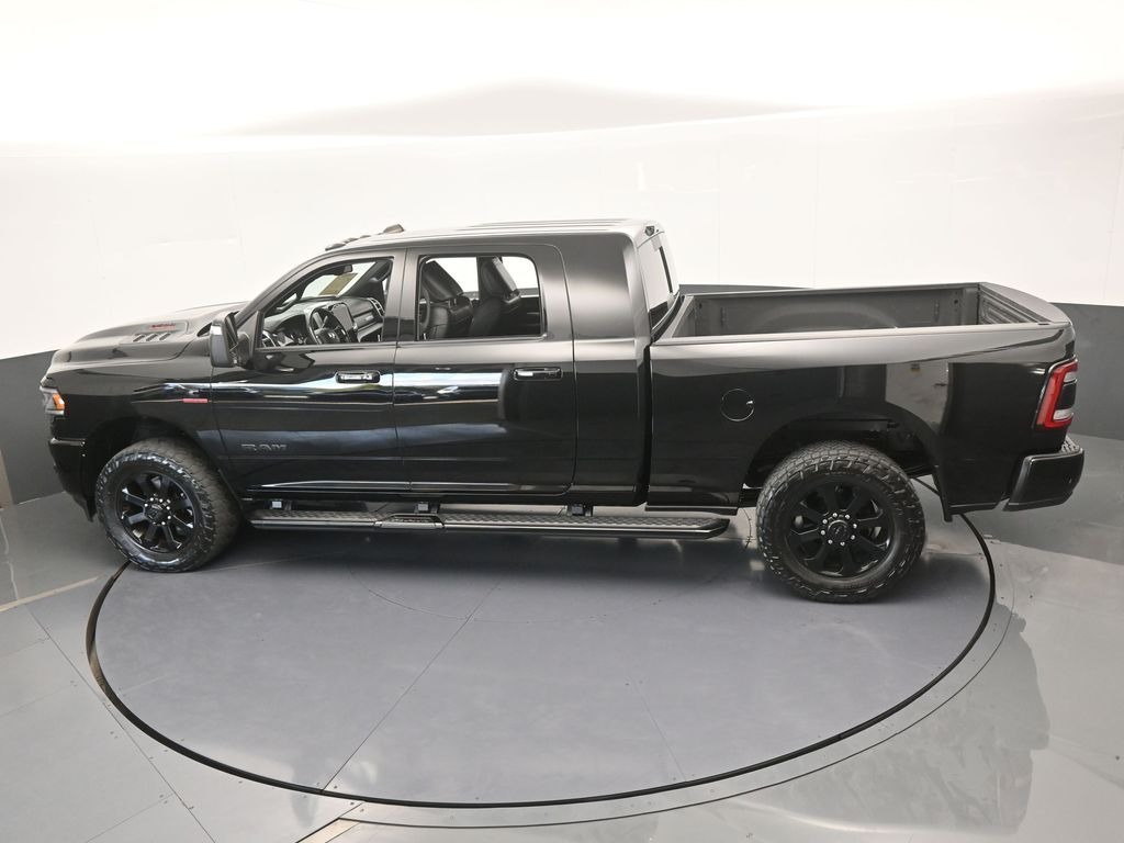 2024 Ram 3500 Laramie photo 4