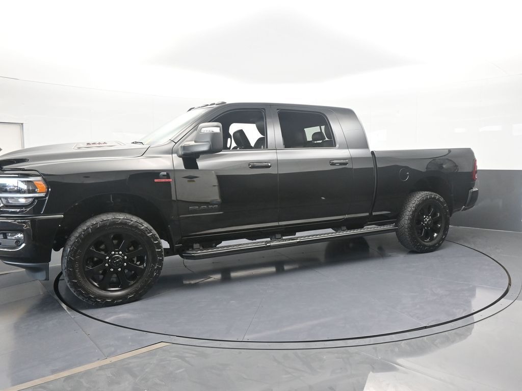 2024 Ram 3500 Laramie photo 6